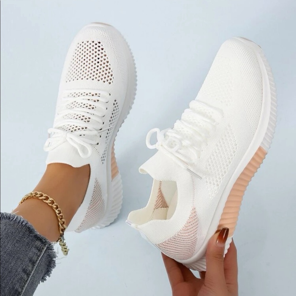 Knit Detailed Running Shoes